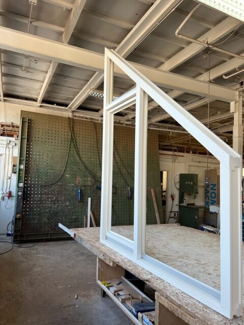 Houten kozijn schuin bovenraam punt Zuiderveld kozijnen